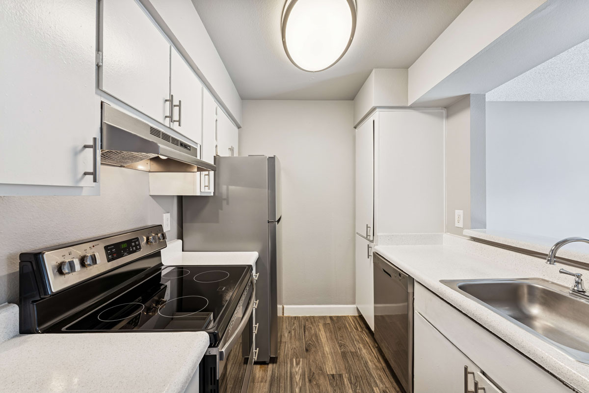 Sorrento Apartments photo 3